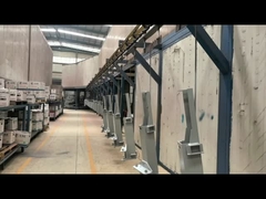 オーバーヘッドコンベヤーコーティングソリューション 独自の形状の製品のためのラインペイント